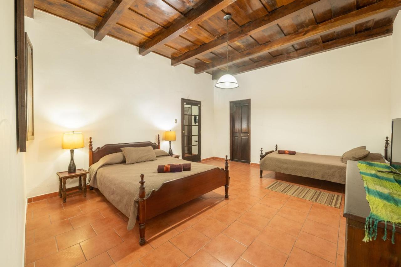 דירות אנטיגואה גואטמלה Casita Tumbergia מראה חיצוני תמונה